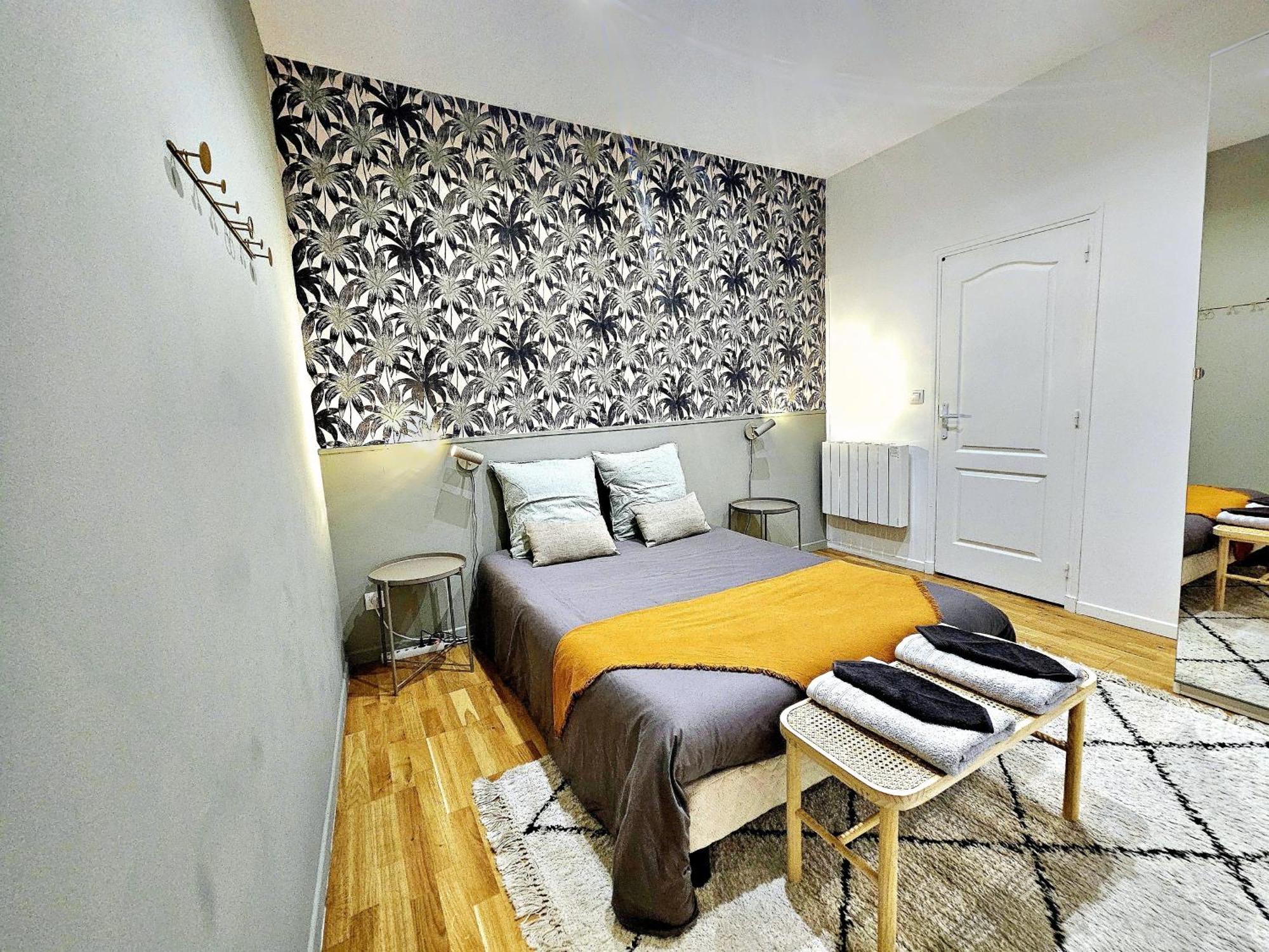 Refuge Urbain - Ideal Pro, Familles & Amis - Le Calme En Hypercentre - Wifi Debit - Netflix - Machine A Laver - Gare, Cathedrale, Commerces, Restaurants & Transports En Commun A Moins De 10 Minutes A Pied Apartment Reims